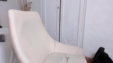 Snapshot of vincentblack_ chatting on 09-09-25, 04:23 Vincent online show from 09-09-25, 04:23