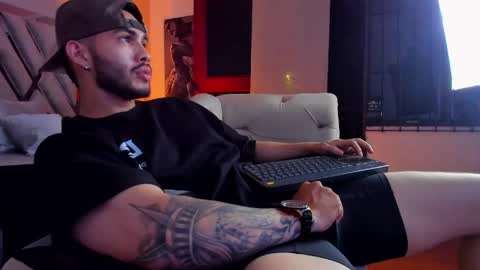 Vincent online show from 05-14-26, 07:15