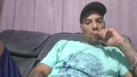 Snapshot of viniviniceco chatting on 02-06-26, 02:05 viniviniceco online show from 02-06-26, 02:05