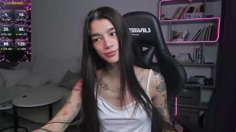 vinkitinkii online show from 02-11-25, 07:02