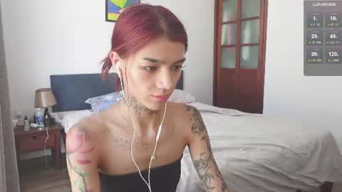Snapshot of vinkitinkii chatting on 06-16-26, 05:10 vinkitinkii online show from 06-16-26, 05:10