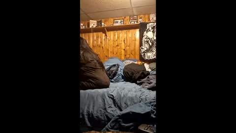 vinnyexcitica69 online show from 04-17-26, 02:09