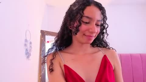 Snapshot of violet__15 chatting on 04-25-26, 07:22 violet__15 online show from 04-25-26, 07:22