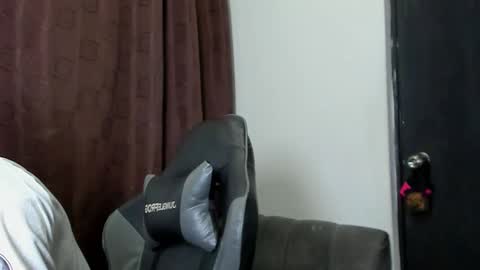 Violet and Myers online show from 03-09-26, 11:25