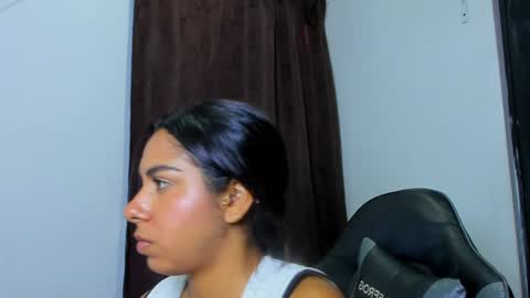 Violet and Myers online show from 04-04-26, 06:27