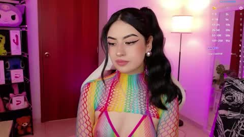 Snapshot of violet_catt chatting on 04-22-26, 05:25 Violeta online show from 04-22-26, 05:25
