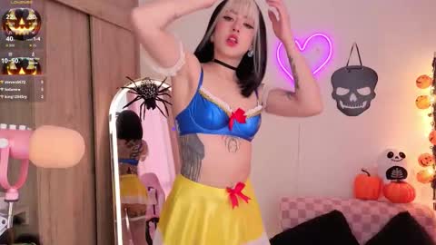 violet online show from 10-31-25, 09:16