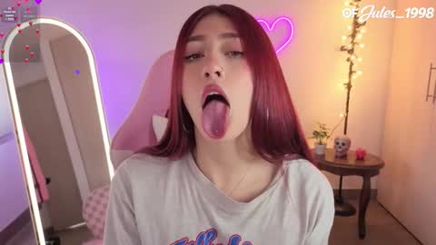 violet online show from 03-19-26, 06:56