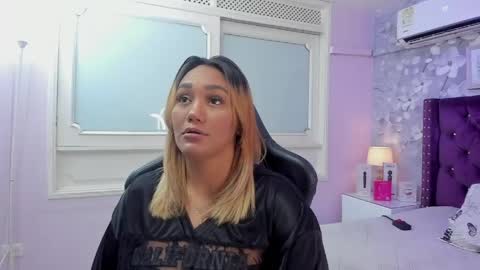violeta_medina online show from 05-20-26, 02:40