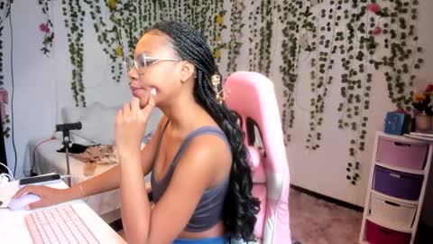 Violeta online show from 03-17-26, 05:16