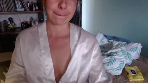 Violeta Peter online show from 05-12-26, 09:23