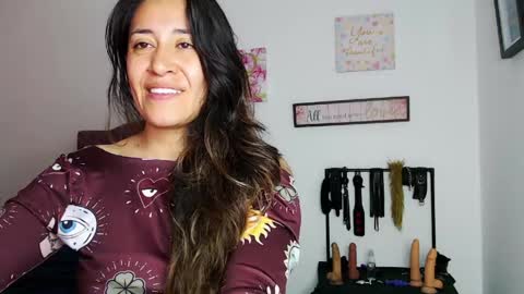 Snapshot of violeta_scott_ chatting on 06-09-26, 01:01 violeta_scott_ online show from 06-09-26, 01:01