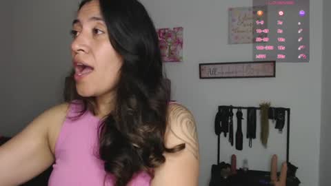 Snapshot of violeta_scott_ chatting on 06-10-26, 11:42 violeta_scott_ online show from 06-10-26, 11:42