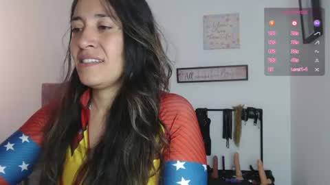 Snapshot of violeta_scott_ chatting on 06-13-26, 01:31 violeta_scott_ online show from 06-13-26, 01:31