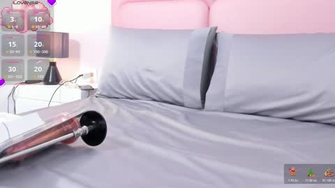 Snapshot of violeta_vins chatting on 01-06-26, 07:17 Violeta online show from 01-06-26, 07:17