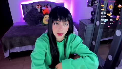 Violeta  Help me reach 150 thumbs up    online show from 01-24-25, 08:32