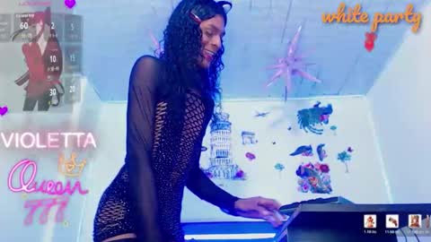 Snapshot of violetaconny chatting on 04-25-26, 03:31 violetaconny online show from 04-25-26, 03:31