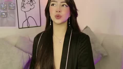 Snapshot of violetblacke_ chatting on 06-02-26, 02:08 Violetta online show from 06-02-26, 02:08