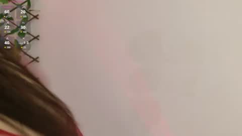 Snapshot of violetblacke_ chatting on 06-10-26, 02:16 Violetta online show from 06-10-26, 02:16