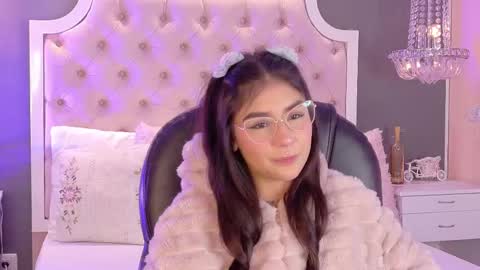 Violet  online show from 01-16-26, 12:09