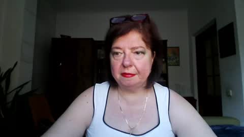 Snapshot of violetpulse chatting on 06-23-26, 10:13 violetpulse online show from 06-23-26, 10:13