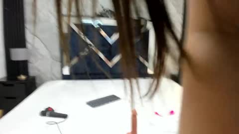 Snapshot of violetrose_as chatting on 05-16-26, 07:34 Violet Rose online show from 05-16-26, 07:34