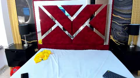 Violet Rose online show from 06-17-26, 10:00