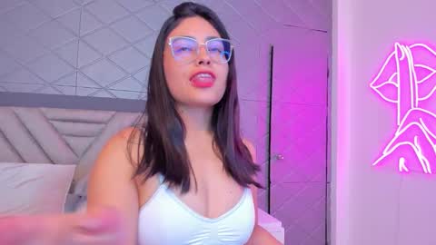 Violet Rousse online show from 03-31-26, 03:23