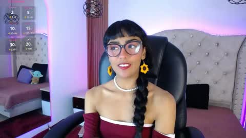 Violet online show from 05-22-26, 11:05