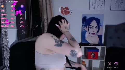 violett  Independent model online show from 01-19-25, 02:57