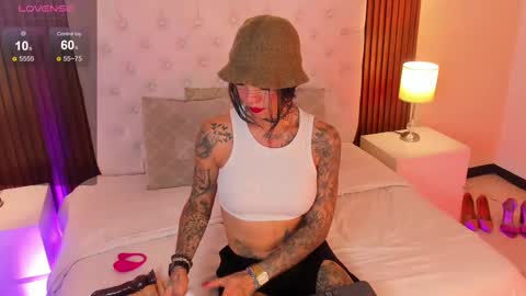 violettaalemida online show from 09-11-25, 12:27