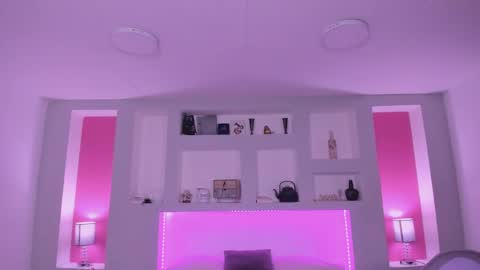 ViolettaBaker online show from 01-28-25, 10:45