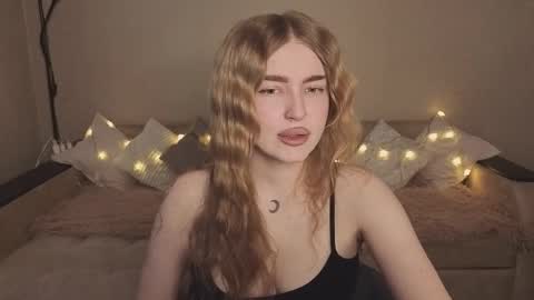 ViolettaOtis online show from 03-06-26, 02:02