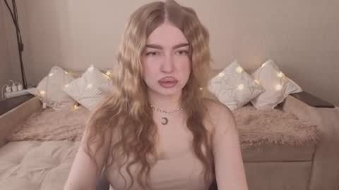 ViolettaOtis online show from 04-03-26, 11:19