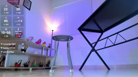 CALL ME TATIANA online show from 02-10-25, 10:51