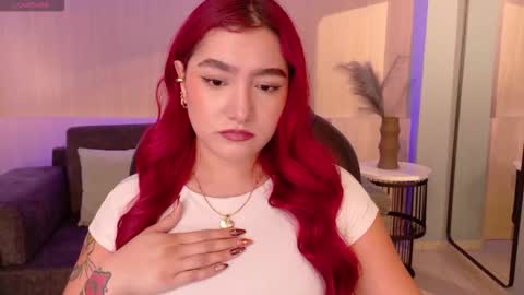 Violett Castel online show from 11-03-25, 07:37