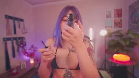 Snapshot of violette_clerk1 chatting on 07-06-26, 08:55 JULIE UWU online show from 07-06-26, 08:55