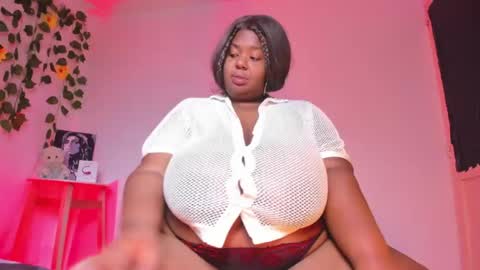 Snapshot of violette_plus chatting on 04-25-26, 04:04 Call me valeria online show from 04-25-26, 04:04