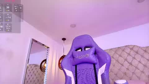 Snapshot of violettenoi chatting on 07-03-26, 03:57 violettenoi online show from 07-03-26, 03:57