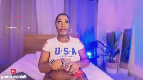 Snapshot of violettgomez_93 chatting on 10-31-25, 04:57 Violett online show from 10-31-25, 04:57