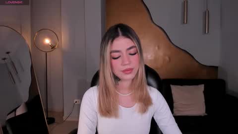 Violett  online show from 02-07-26, 11:47