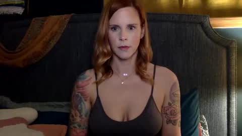 Violet online show from 01-25-25, 02:58