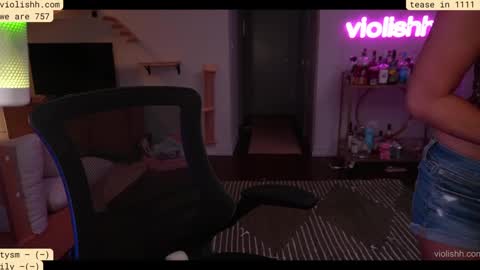 Snapshot of violishh chatting on 09-13-25, 01:16 follow me on twitter violishh and ig violishh online show from 09-13-25, 01:16