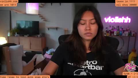 follow me on twitter violishh and ig violishh  online show from 11-15-25, 09:21