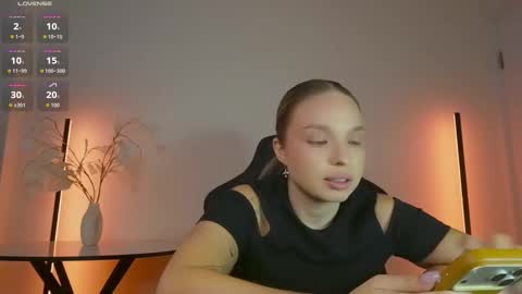 Violla online show from 03-16-26, 11:14