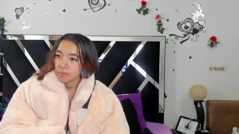 Snapshot of vip_thedivas chatting on 01-17-25, 11:49 The divas online show from 01-17-25, 11:49