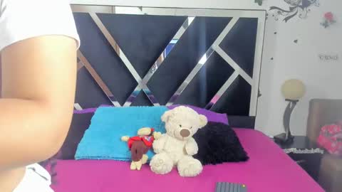 Snapshot of vip_thedivas chatting on 01-30-25, 11:33 The divas online show from 01-30-25, 11:33