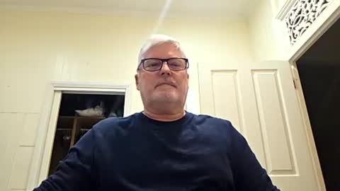 Snapshot of viper654321 chatting on 07-09-26, 07:45 viper654321 online show from 07-09-26, 07:45
