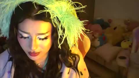 Snapshot of viredesire chatting on 02-16-26, 01:40 VireDesire online show from 02-16-26, 01:40