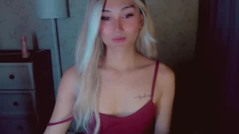 Pearl online show from 04-16-26, 04:24